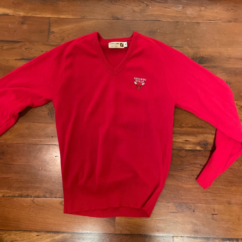 Vintage Chicago Bulls Red V-Neck Sweater